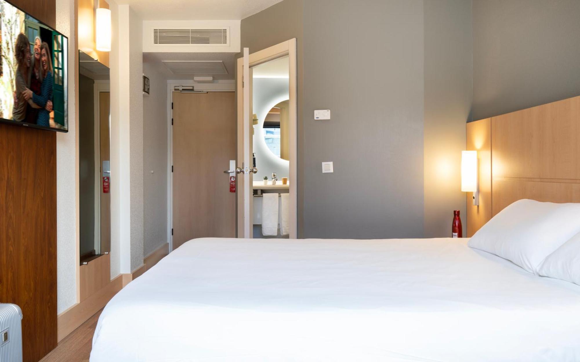 Ibis Madrid Алкобендас Екстериор снимка